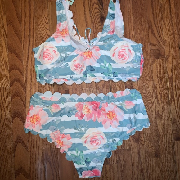 Two piece mid rise swimsuit - Picture 2 of 4